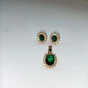 Vintage emerald set